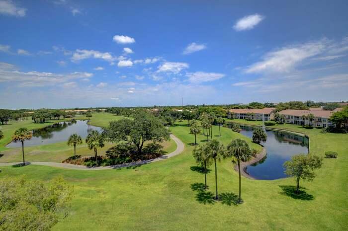 17031 Boca Club Boulevard, Unit 61B Boca Raton, FL 33487 - Photo 41 of 45 Aerial view