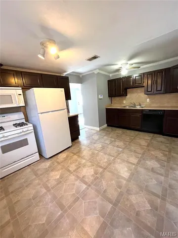 $1,400 | 13 Rusty Wil Drive, Belleville, IL 62220