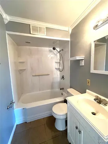 $1,400 | 13 Rusty Wil Drive, Belleville, IL 62220