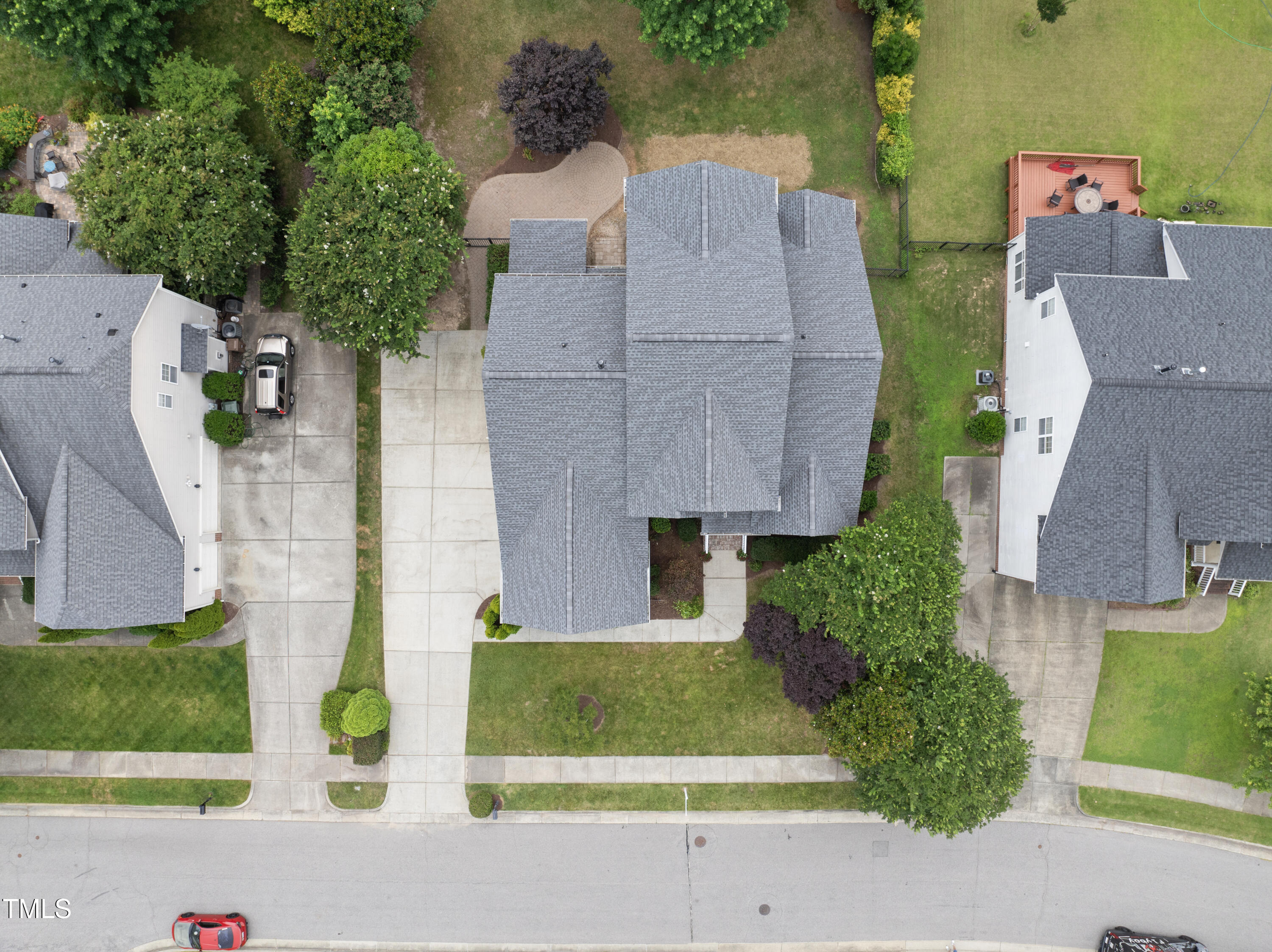 501 Ivyshaw Road Cary, NC 27519 - Photo 39 of 40 DJI_20250625161919_0014_D