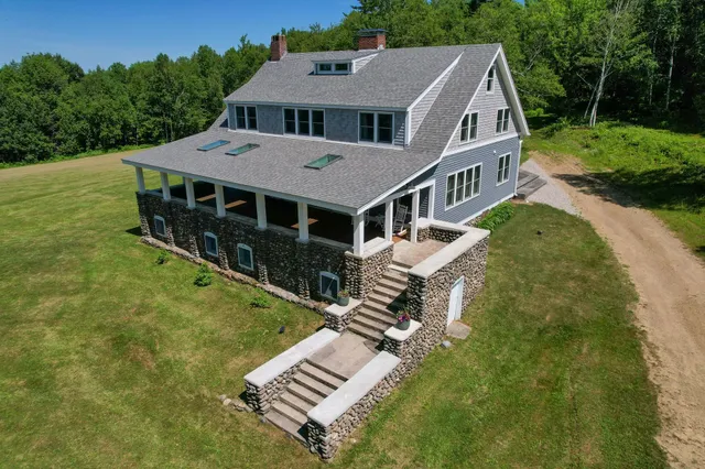 $995,000 | 620 Poole Hill Road, Bristol, NH 03222