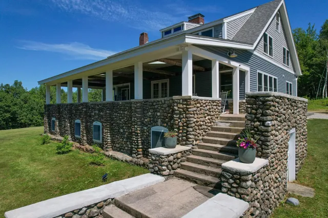 $995,000 | 620 Poole Hill Road, Bristol, NH 03222