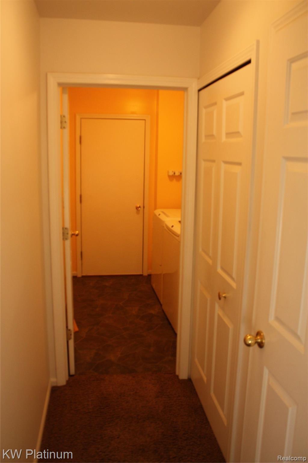 1886 River Road St. Clair, MI 48079 - Photo 21 of 24 IMG_0627.JPG