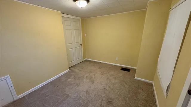 an empty room with a empty space