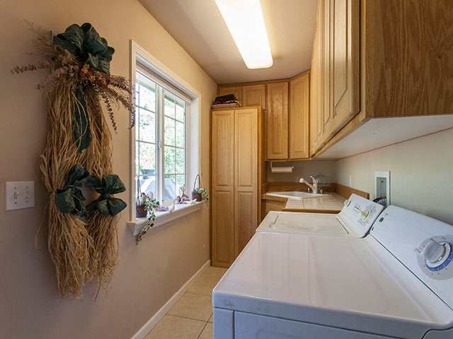 206 Calpine Avenue Calpine, CA 96124 - Photo 11 of 20