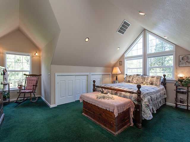 206 Calpine Avenue Calpine, CA 96124 - Photo 13 of 20