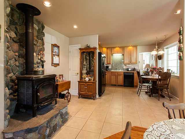 206 Calpine Avenue Calpine, CA 96124 - Photo 5 of 20