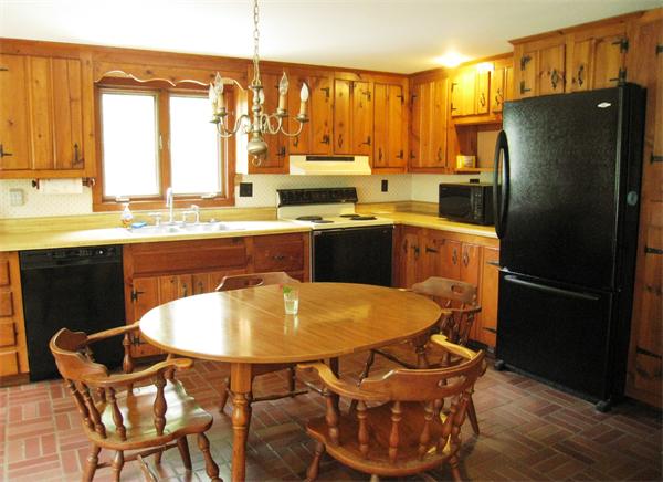3 3rd Road Hopkinton, MA 01748 - Photo 6 of 20 Gallery Image 6