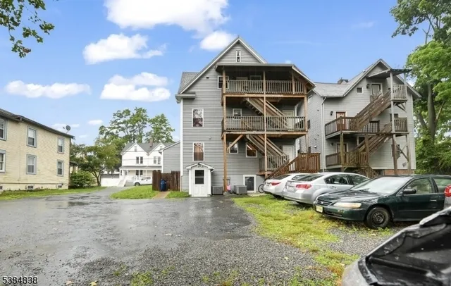 $2,850 | 15 Olyphant Place, Unit 2, Morristown, NJ 07960
