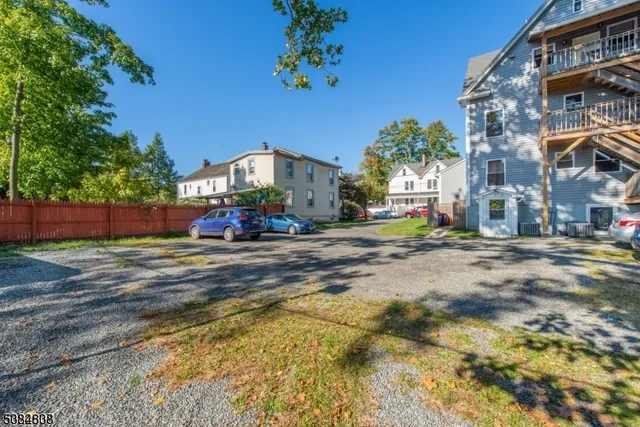 $2,850 | 15 Olyphant Place, Unit 2, Morristown, NJ 07960