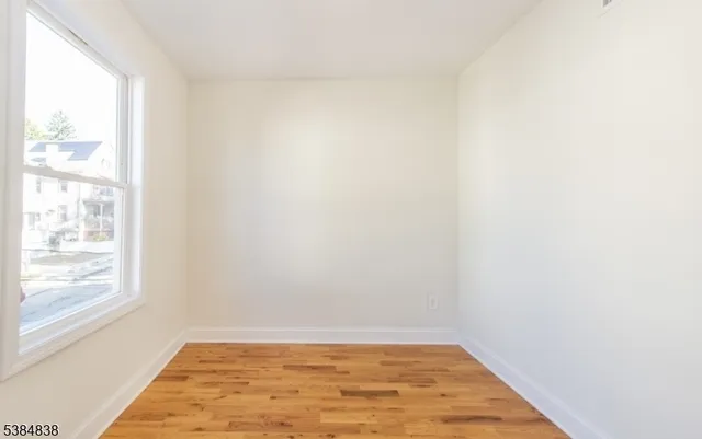 $2,850 | 15 Olyphant Place, Unit 2, Morristown, NJ 07960