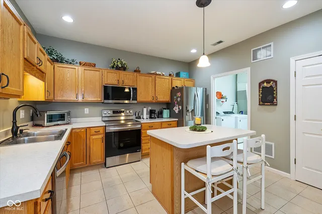 $285,000 | 18449 Piers End Drive, Noblesville, IN 46062