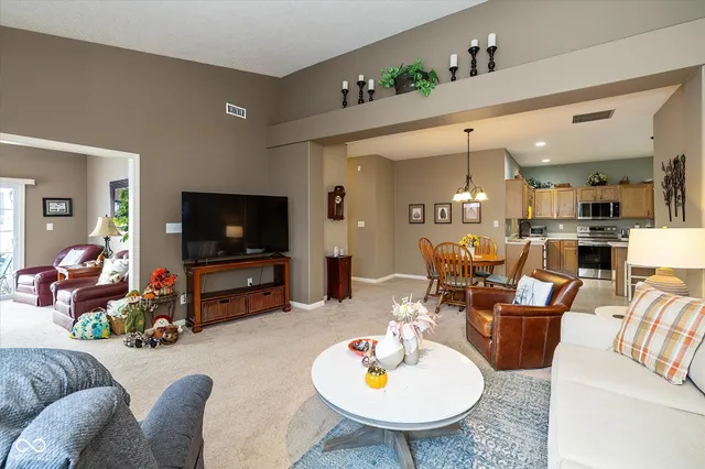 $285,000 | 18449 Piers End Drive, Noblesville, IN 46062