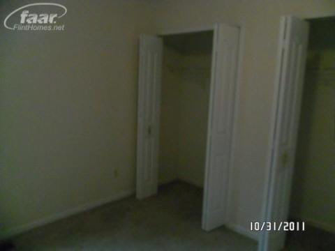 6459 Nollar Road Whitmore Lake, MI 48189 - Photo 9 of 15 20261280-8.JPG