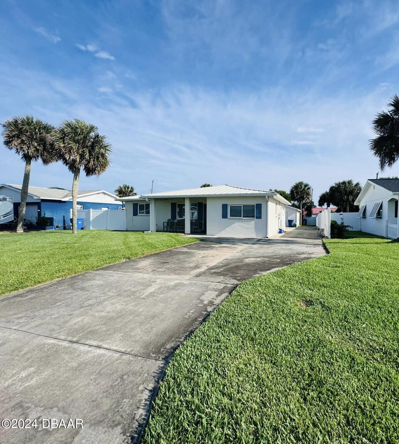 12 Berkley Road Ormond Beach, FL 32176 - Photo 2 of 44 driveway