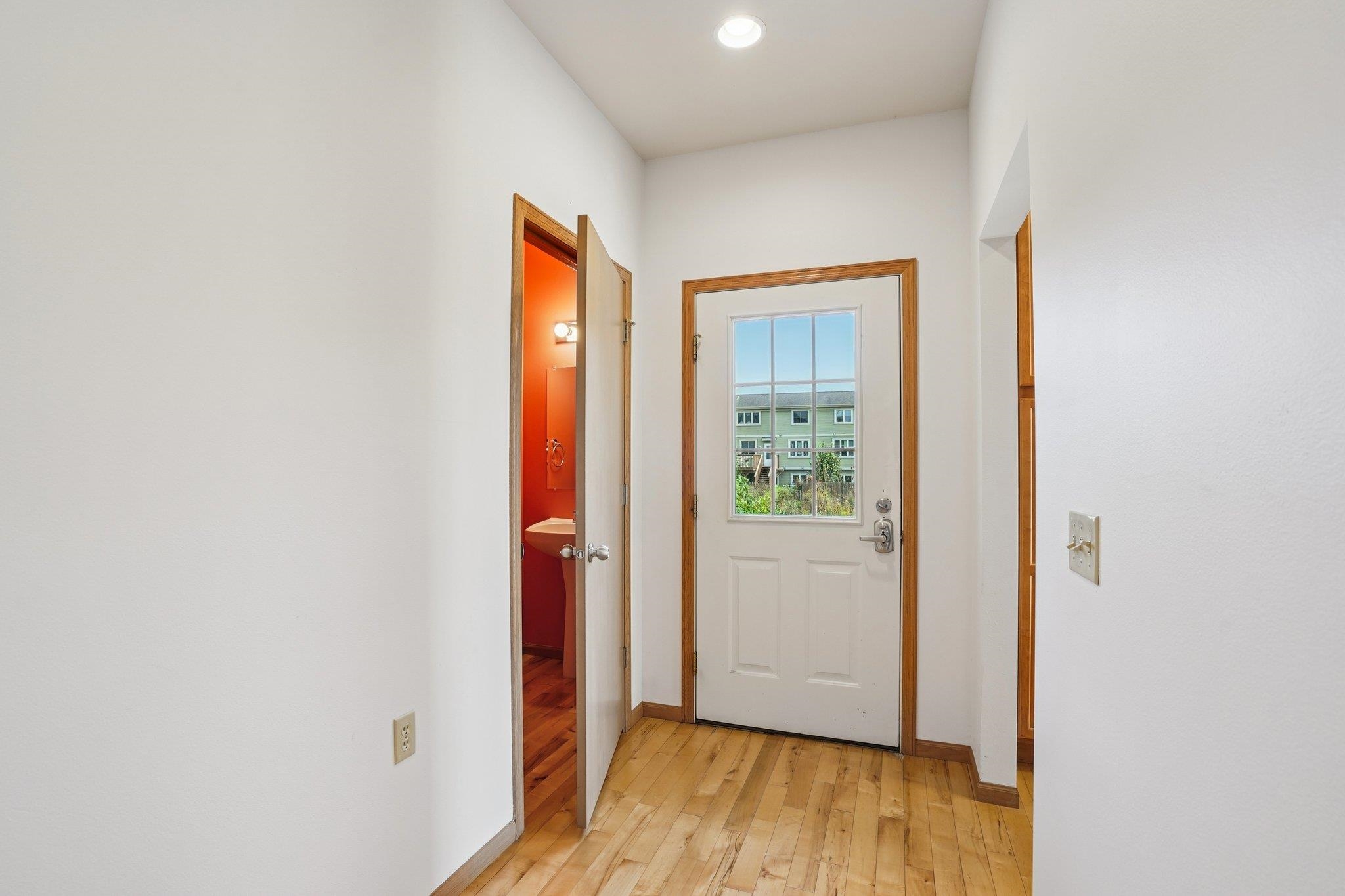 4025 Maple Grove Drive Madison, WI 53719 - Photo 3 of 33