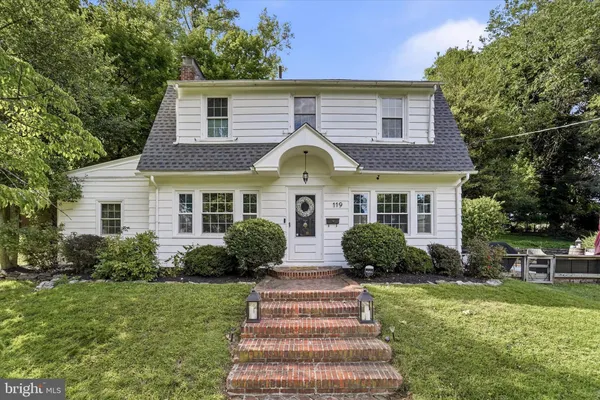$600,000 | 119 Heacock Lane, Wyncote, PA 19095