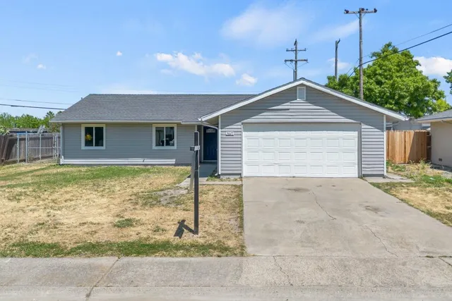 $434,900 | 3627 Mc Cain Way, North Highlands, CA 95660