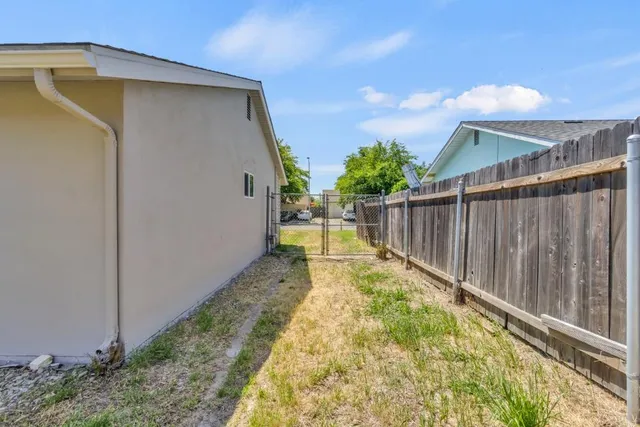 $434,900 | 3627 Mc Cain Way, North Highlands, CA 95660