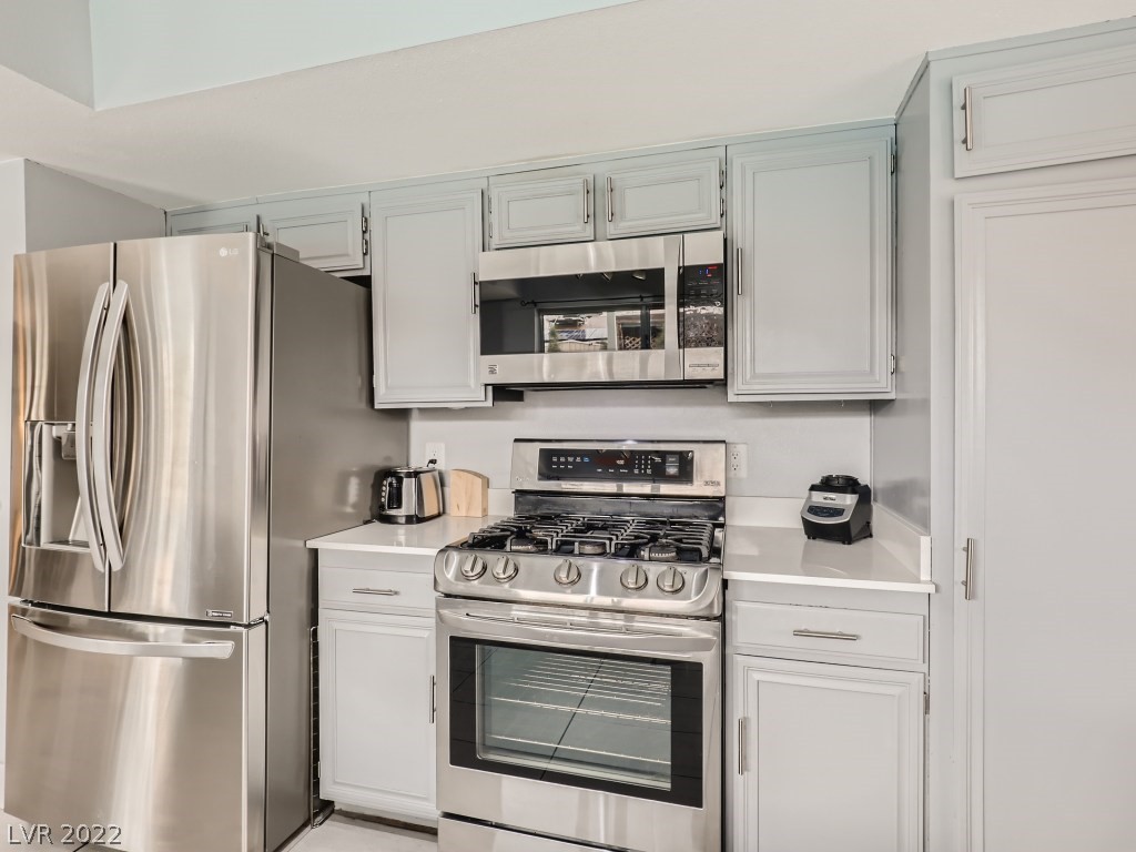 4189 Newcastle Road Las Vegas, NV 89103 - Photo 15 of 28 Gallery Image 15
