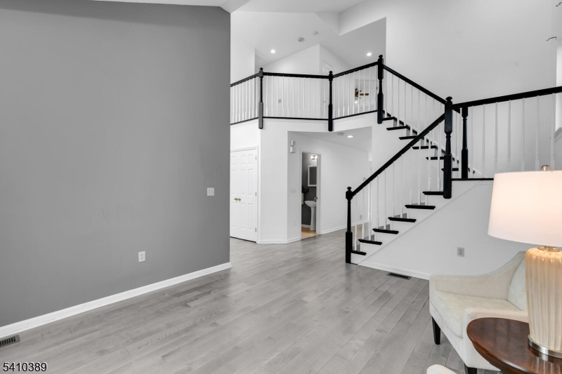 450 Vanderveer Road Bridgewater, NJ 08807 - Photo 15 of 48