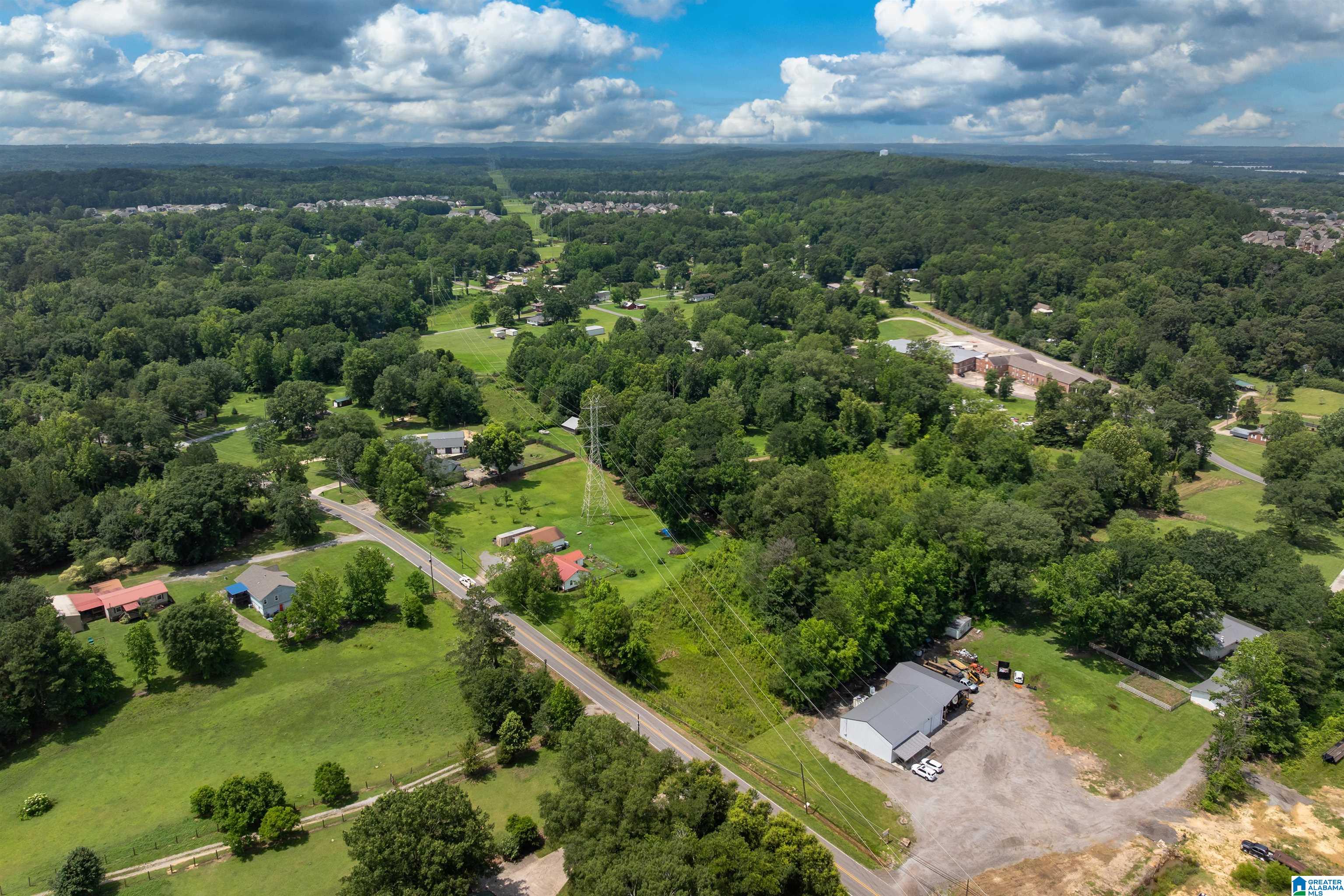 6185 Pocahontas Road Bessemer, AL 35022 - Photo 8 of 37