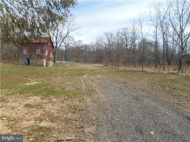 4527 Church Road Doylestown, PA 18902 - Photo 3 of 5