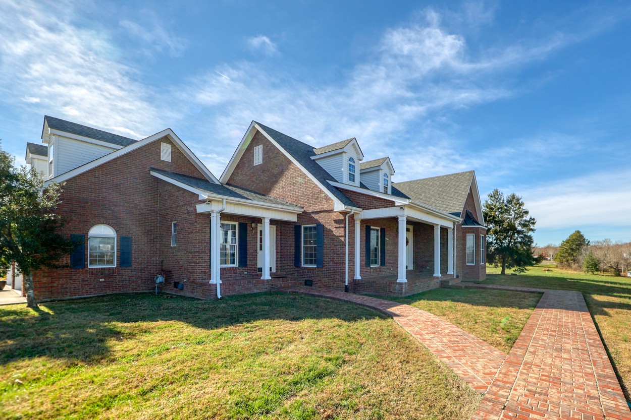 655 Hillview Road North Dickson, TN 37055 - Photo 11 of 68 Gallery Image 11