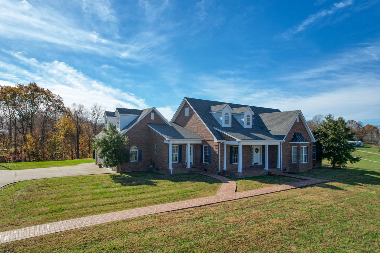 655 Hillview Road North Dickson, TN 37055 - Photo 8 of 68 Gallery Image 8
