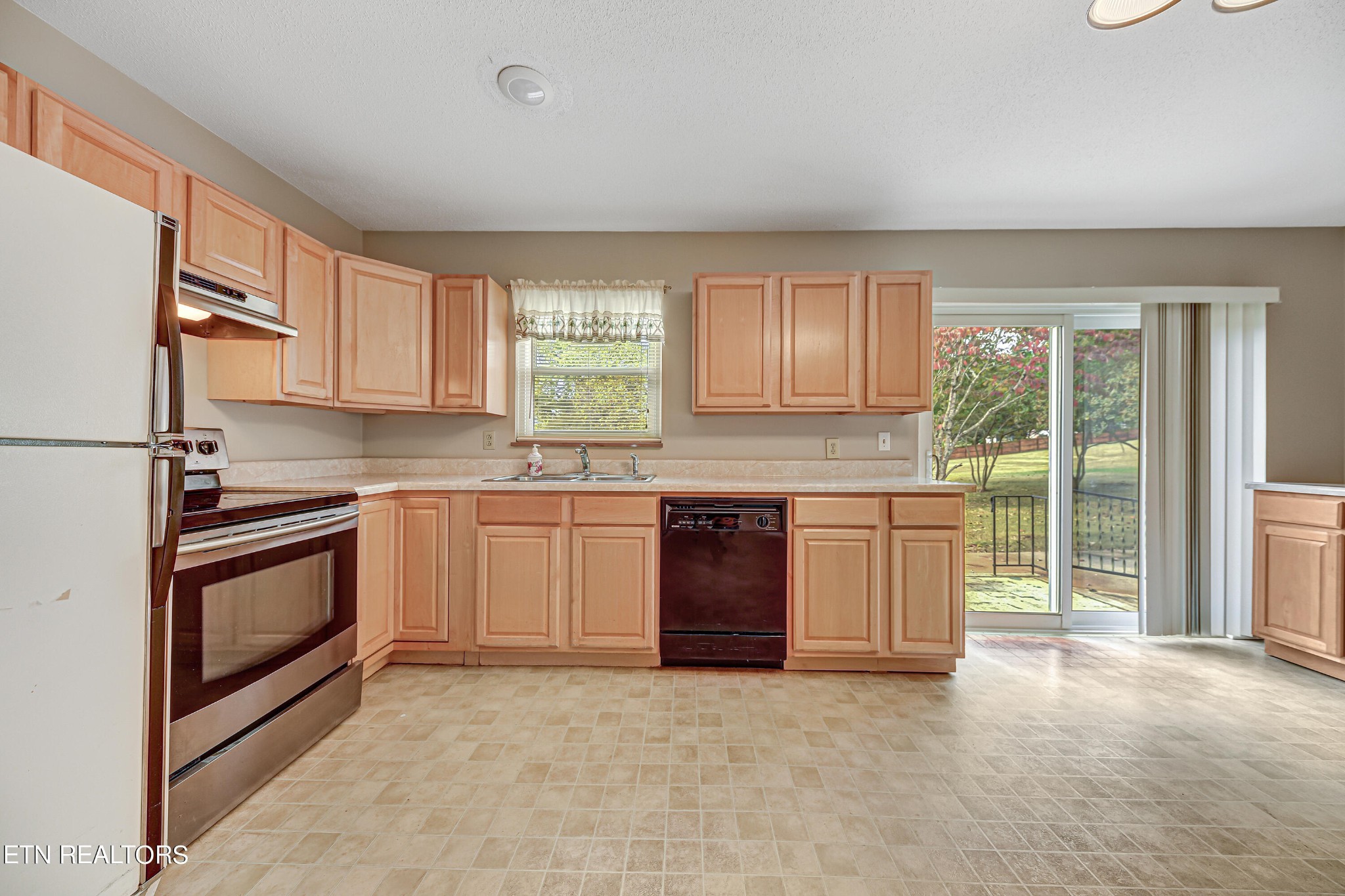 3021 Beech Road Louisville, TN 37777 - Photo 10 of 23 Gallery Image 10