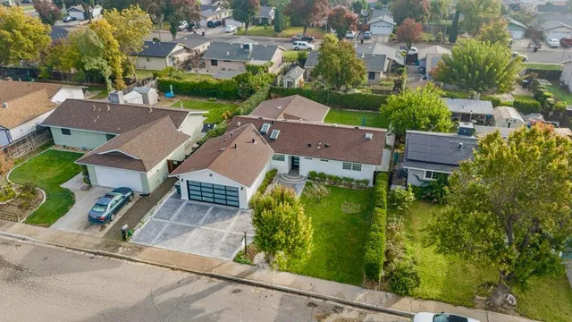 $539,000 | 1938 Taylor Avenue, Newman, CA 95360