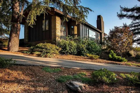 a house view with a outdoor space