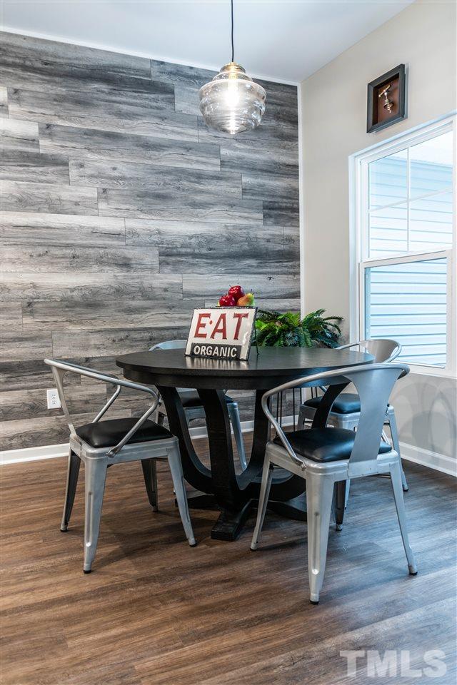 5317 B Fayetteville Road Durham, NC 27713 - Photo 8 of 30 Breakfast nook and accent wall