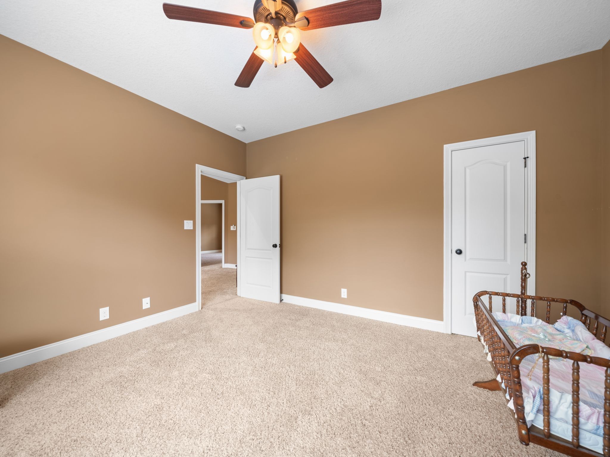 650 Dixie Bee Road Clarksville, TN 37043 - Photo 32 of 42 a view of room with window and ceiling fan