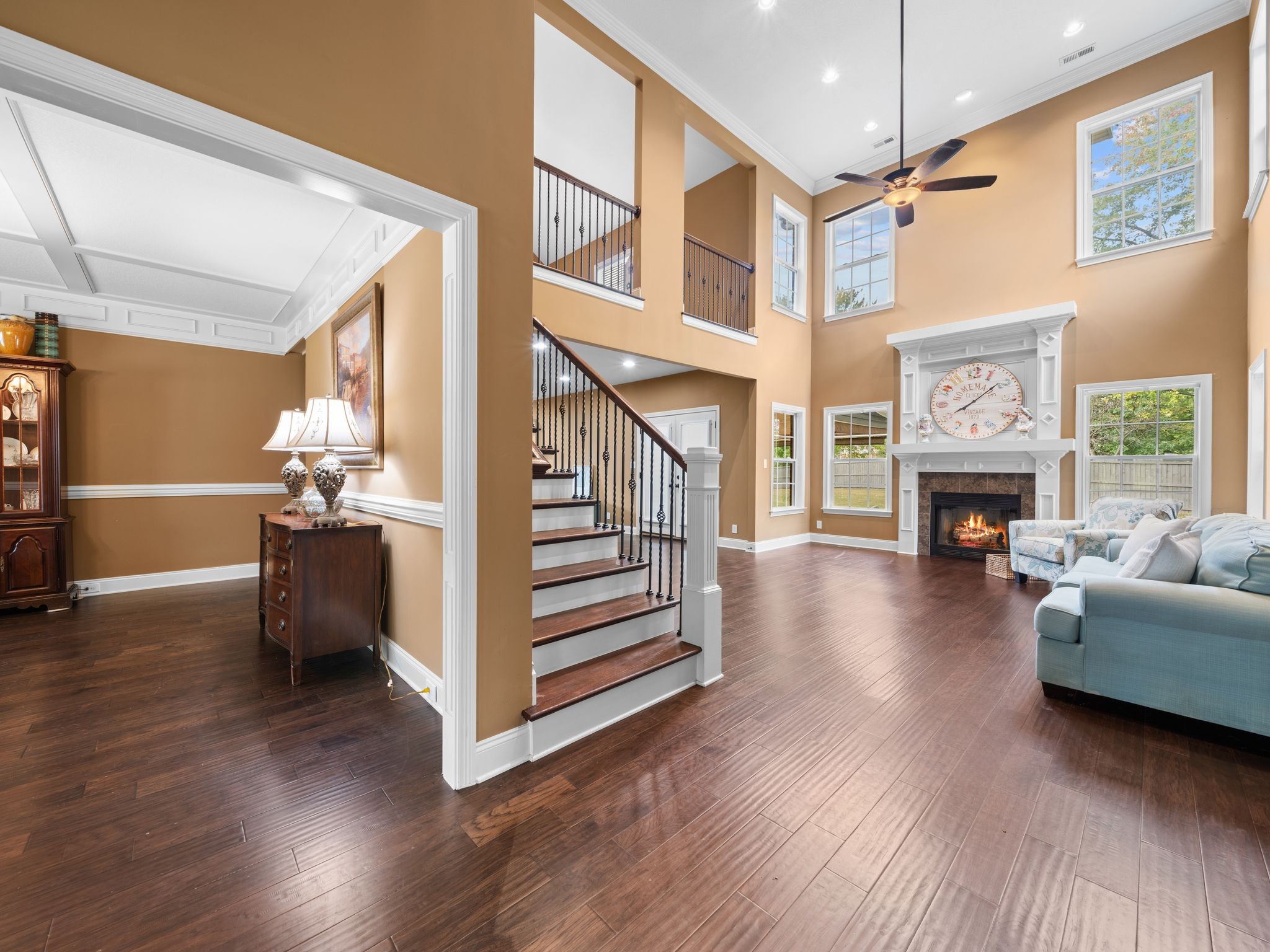 650 Dixie Bee Road Clarksville, TN 37043 - Photo 7 of 42 a view of a livingroom with furniture staircase and windows