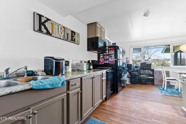 $499,000 | 111 Vienna Road, Oak Ridge, TN 37830