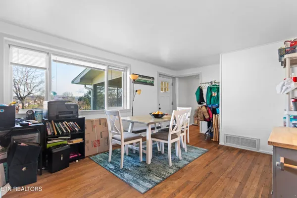 $499,000 | 111 Vienna Road, Oak Ridge, TN 37830