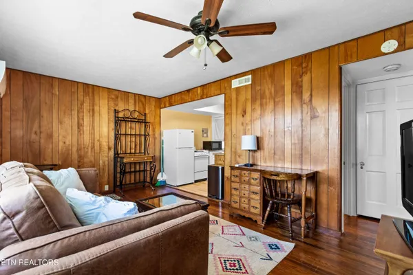 $499,000 | 111 Vienna Road, Oak Ridge, TN 37830