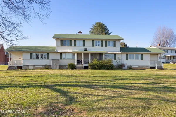 $499,000 | 111 Vienna Road, Oak Ridge, TN 37830