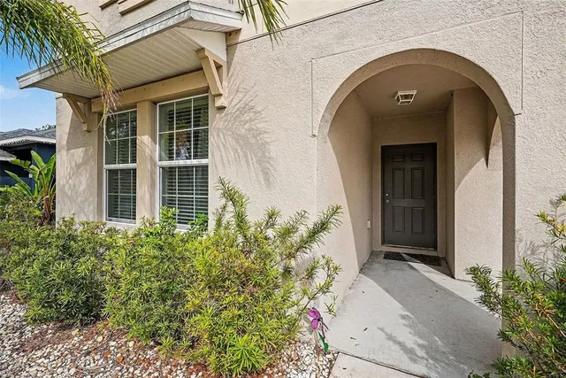 $470,000 | 10657 Standing Stone Drive, Wimauma, FL 33598