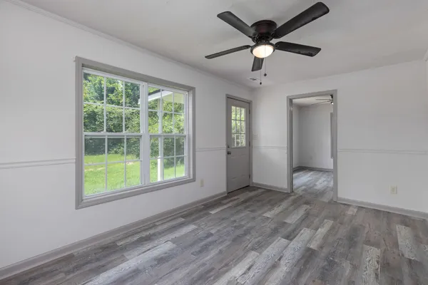 $1,100 | 1610 Old Waynesboro Highway, Lawrenceburg, TN 38464