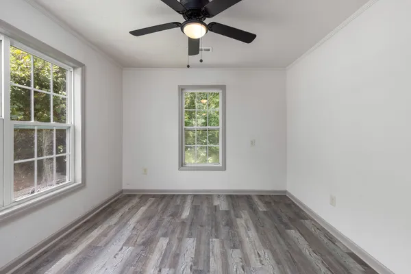 $1,100 | 1610 Old Waynesboro Highway, Lawrenceburg, TN 38464