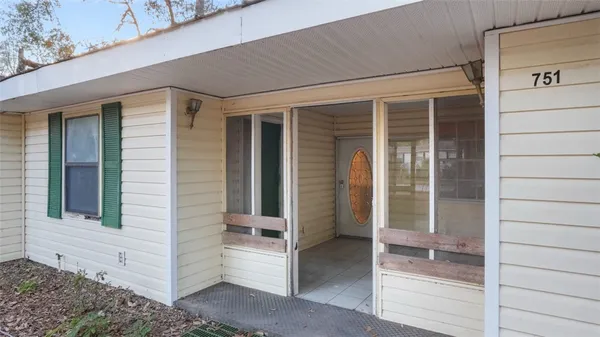 $109,000 | 751 Fort McIntosh Loop, Hortense, GA 31543