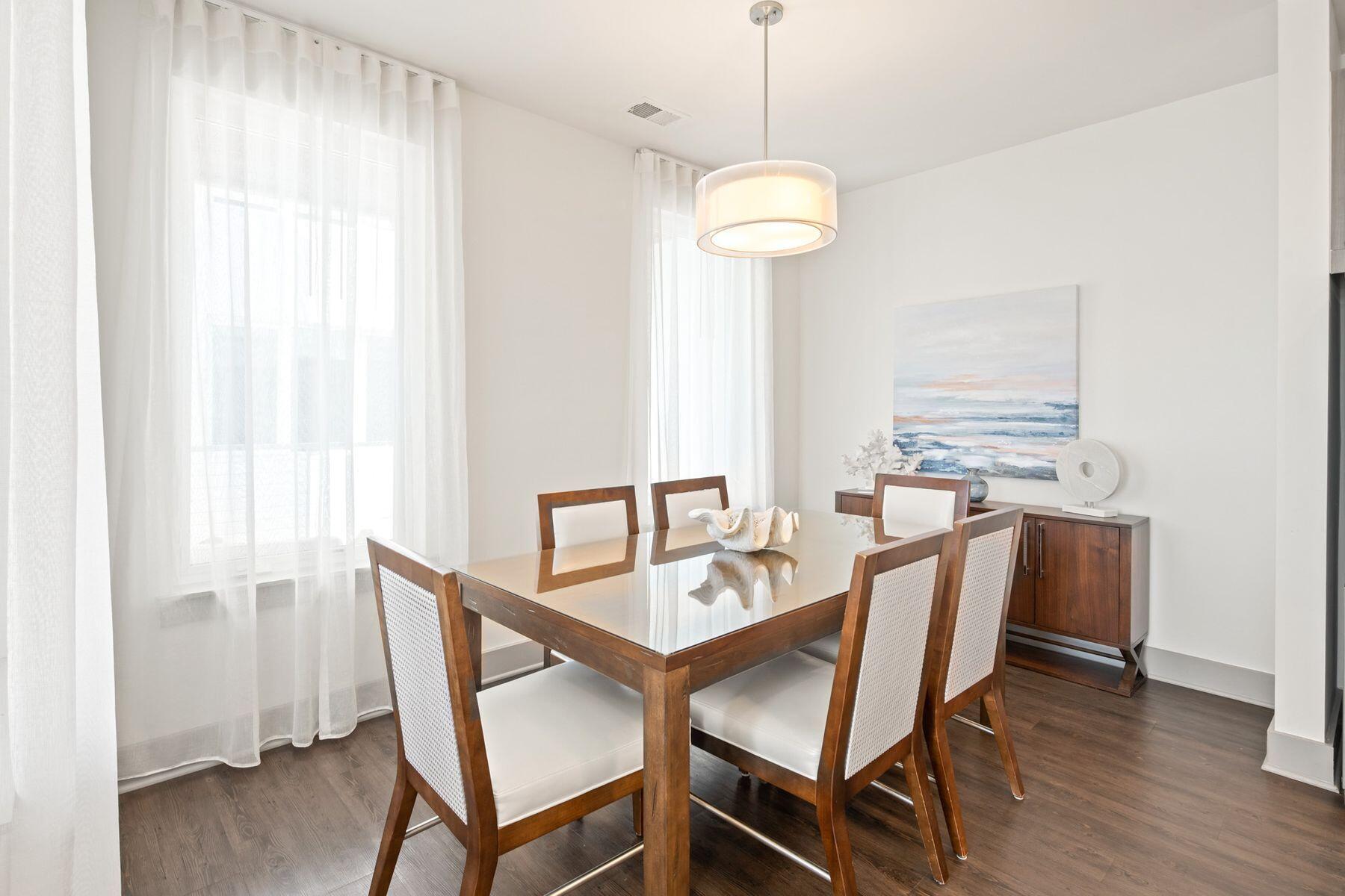 10941 East County Highway 30A, Unit 131 Inlet Beach, FL 32461 - Photo 18 of 54 Dining Area