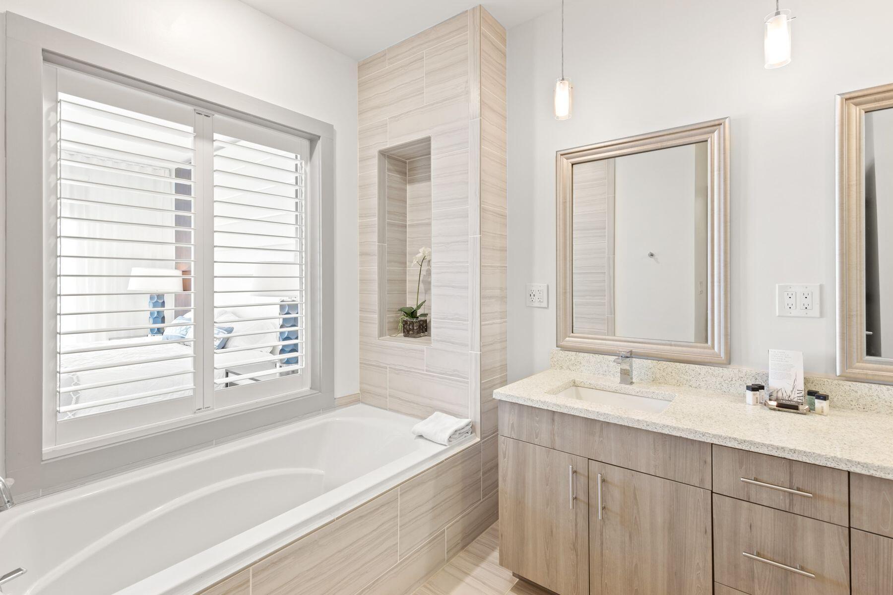 10941 East County Highway 30A, Unit 131 Inlet Beach, FL 32461 - Photo 36 of 54 Full Bathroom