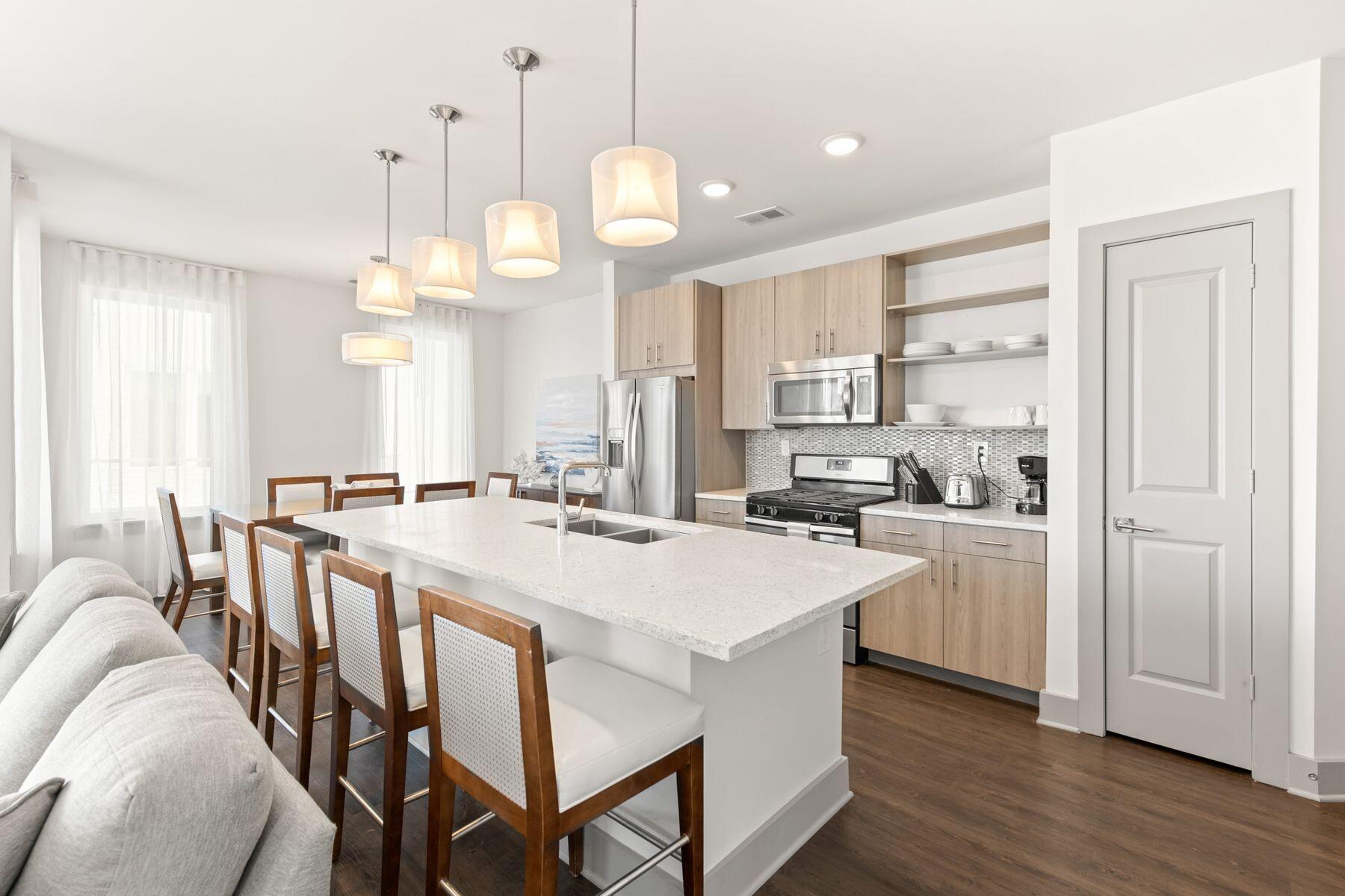 10941 East County Highway 30A, Unit 131 Inlet Beach, FL 32461 - Photo 5 of 54 Kitchen