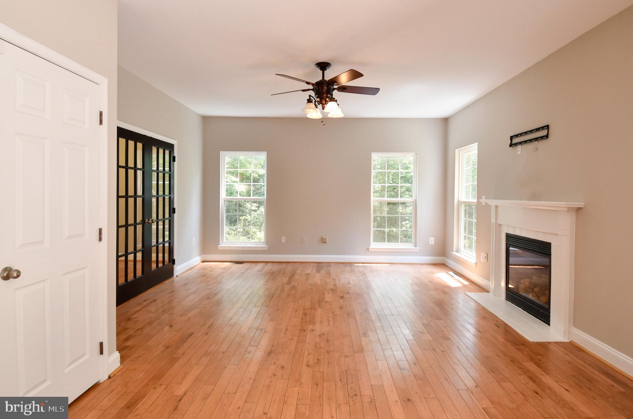 12519 Kent Road King George, VA 22485 - Photo 12 of 43 Gallery Image 12