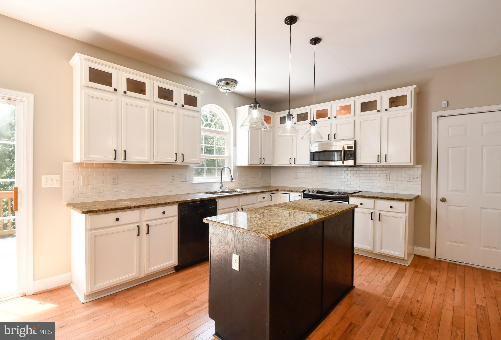 12519 Kent Road King George, VA 22485 - Photo 7 of 43 Gallery Image 7