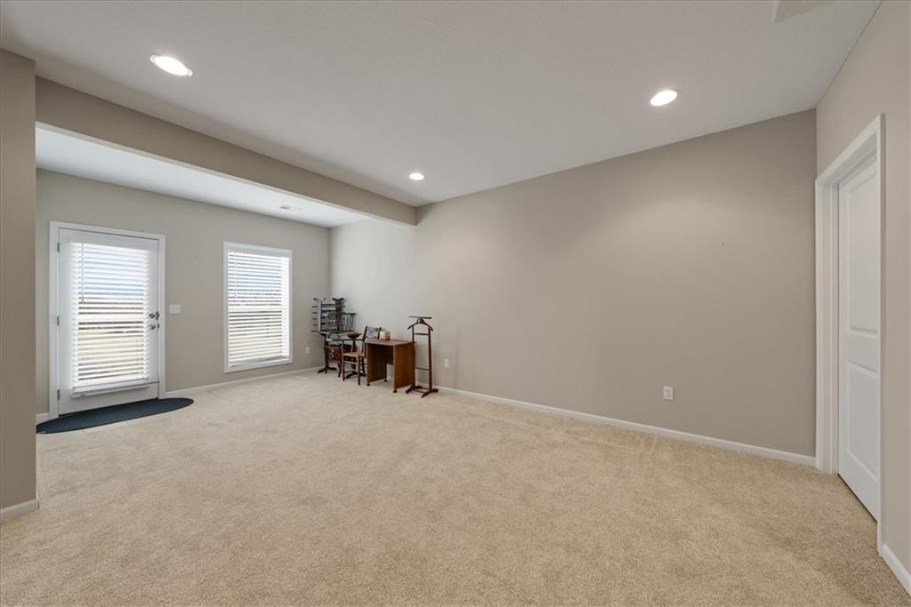 9700 Chelsea Street Lenexa, KS 66220 - Photo 20 of 35