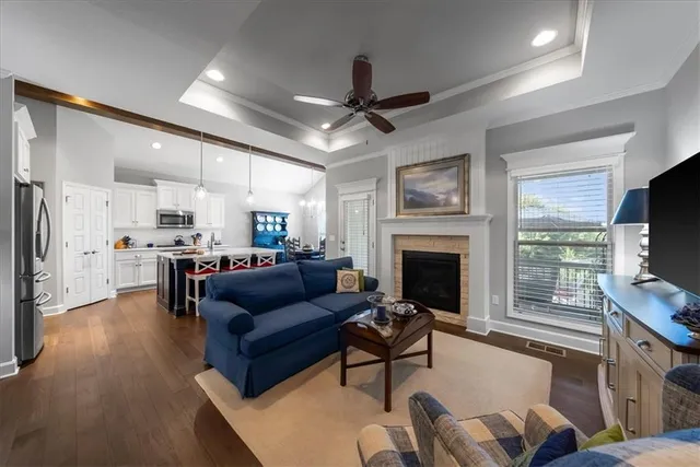 $595,000 | 9700 Chelsea Street, Lenexa, KS 66220